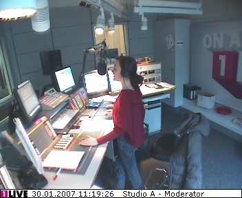 mp_1live_070130_037.jpg