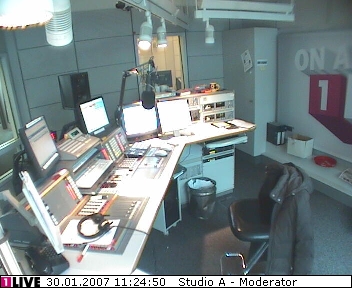 mp_1live_070130_042.jpg