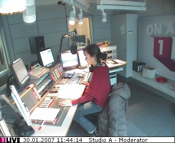 mp_1live_070130_057.jpg