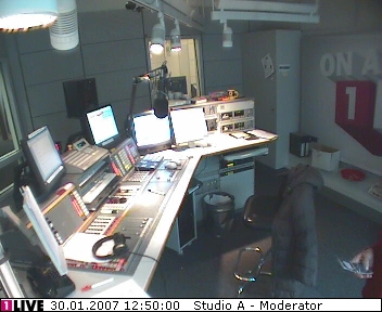 mp_1live_070130_108.jpg