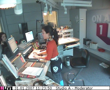 mp_1live_070131_070.jpg