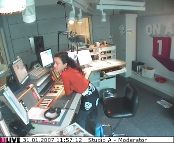 mp_1live_070131_076.jpg