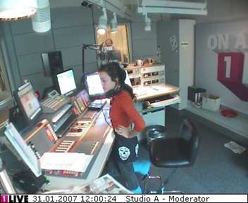 mp_1live_070131_078.jpg
