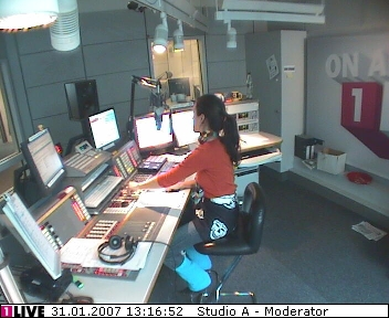 mp_1live_070131_142.jpg