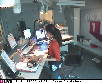 mp_1live_070131_145.jpg