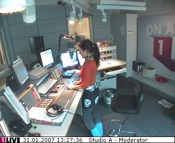 mp_1live_070131_151.jpg