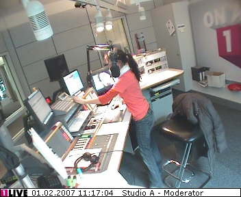 mp_1live_070201_063.jpg
