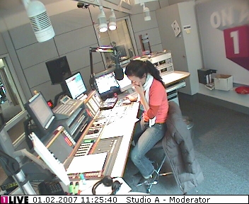 mp_1live_070201_068.jpg