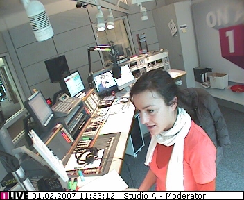 mp_1live_070201_073.jpg