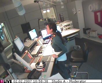 mp_1live_070202_059.jpg