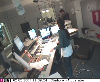 mp_1live_070202_069.jpg