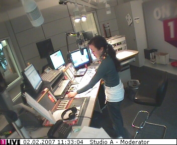 mp_1live_070202_088.jpg