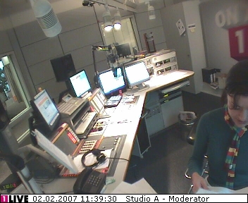 mp_1live_070202_094.jpg