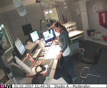 mp_1live_070202_095.jpg