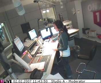 mp_1live_070202_098.jpg