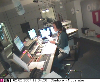 mp_1live_070202_111.jpg