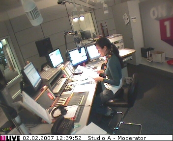 mp_1live_070202_117.jpg