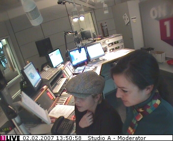 mp_1live_070202_179.jpg