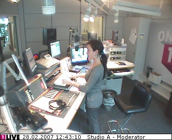 mp_1live_070228_02.jpg