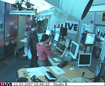 mp_1live_070312_17.jpg