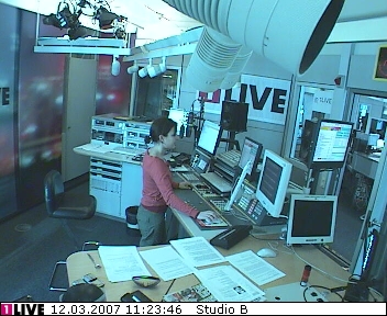 mp_1live_070312_30.jpg