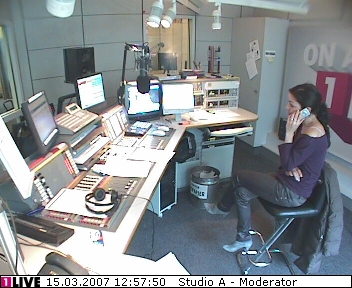 mp_1live_070315_59.jpg