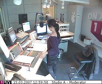 mp_1live_070315_60.jpg