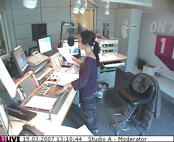 mp_1live_070315_63.jpg