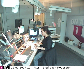 mp_1live_070319_53.jpg