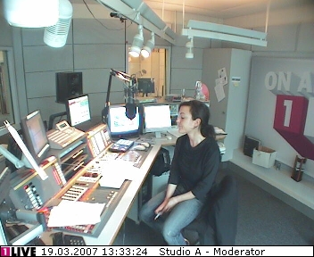 mp_1live_070319_72.jpg