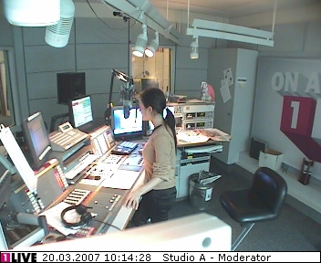 mp_1live_070320_12.jpg