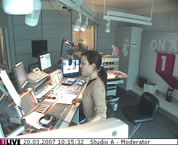 mp_1live_070320_13.jpg