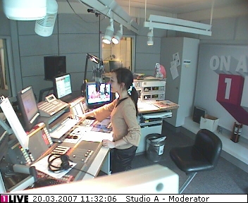 mp_1live_070320_29.jpg