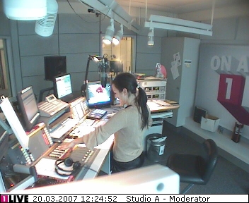 mp_1live_070320_46.jpg