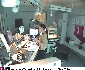 mp_1live_070320_53.jpg